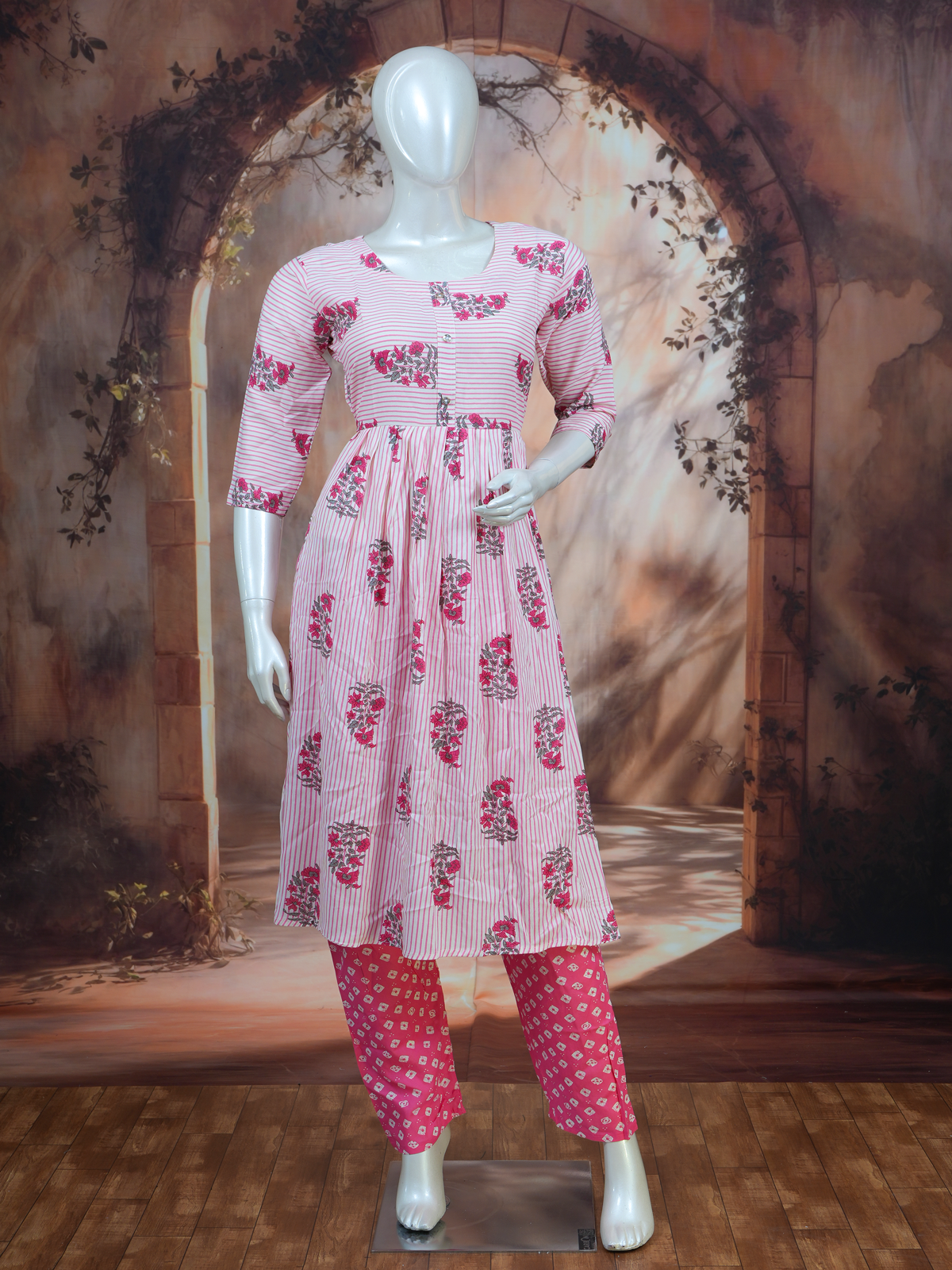 Pink Anarkali  Kurti Set
