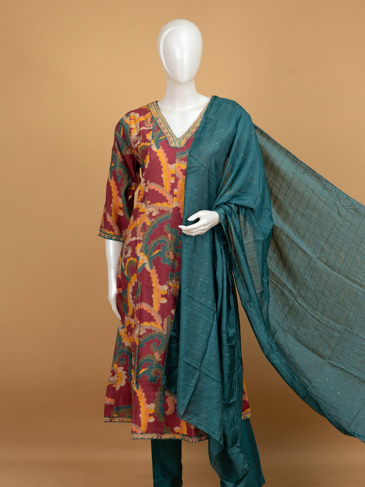 Maroon multicolour paisley print art silk A-Line kurti set with teal dupatta and pants