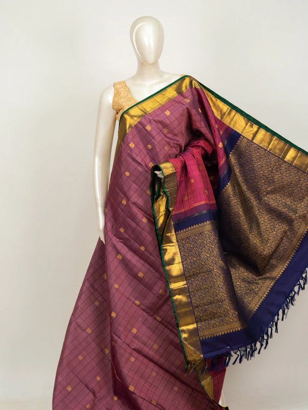 Onion pink and navy blue pure Kanchipuram silk saree with checked body, gold zari border and floral zari pallu