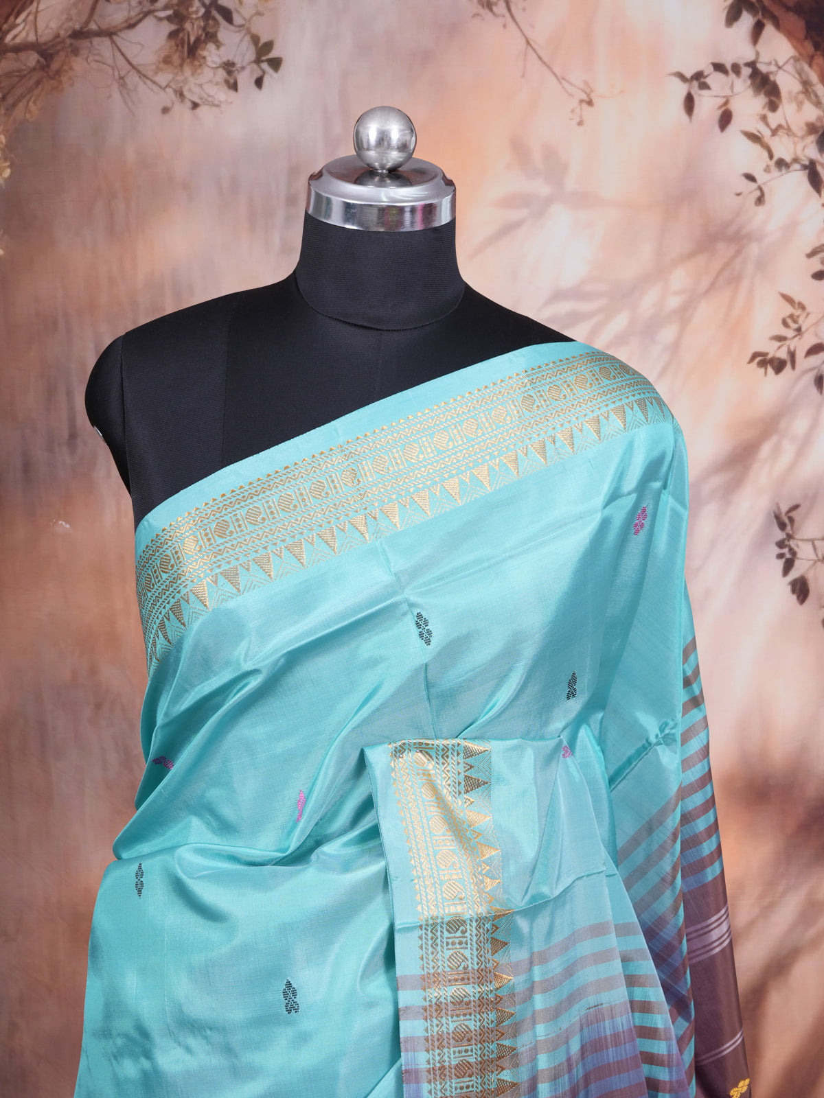 Sky Blue and Mauve Vaalai Naar Pattu Saree