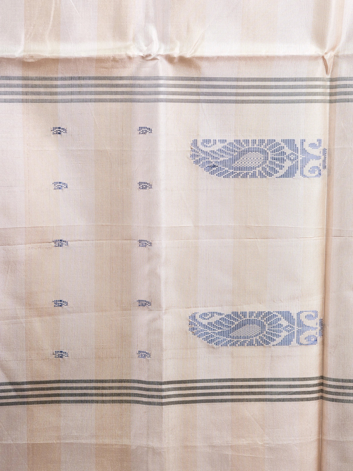 Mauve purple and cream checked banana silk saree with contrast cream pallu and woven paisley motifs