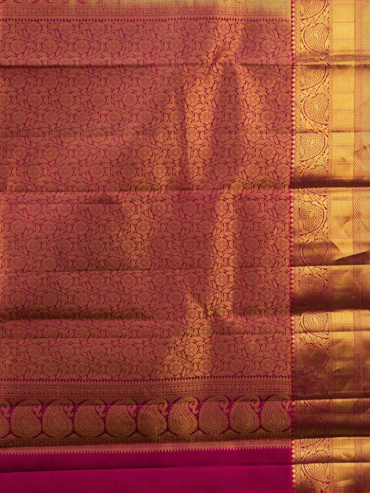 Mehendi green pure Kanchipuram silk saree with contrast magenta border and gold zari pallu