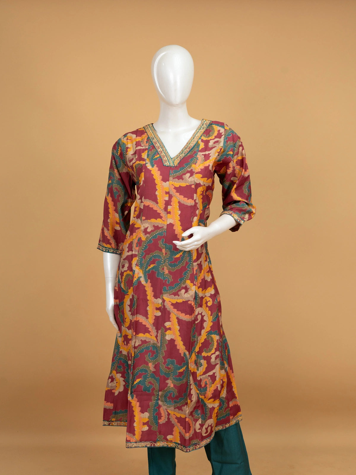 Maroon multicolour paisley print art silk A-Line kurti set with teal dupatta and pants