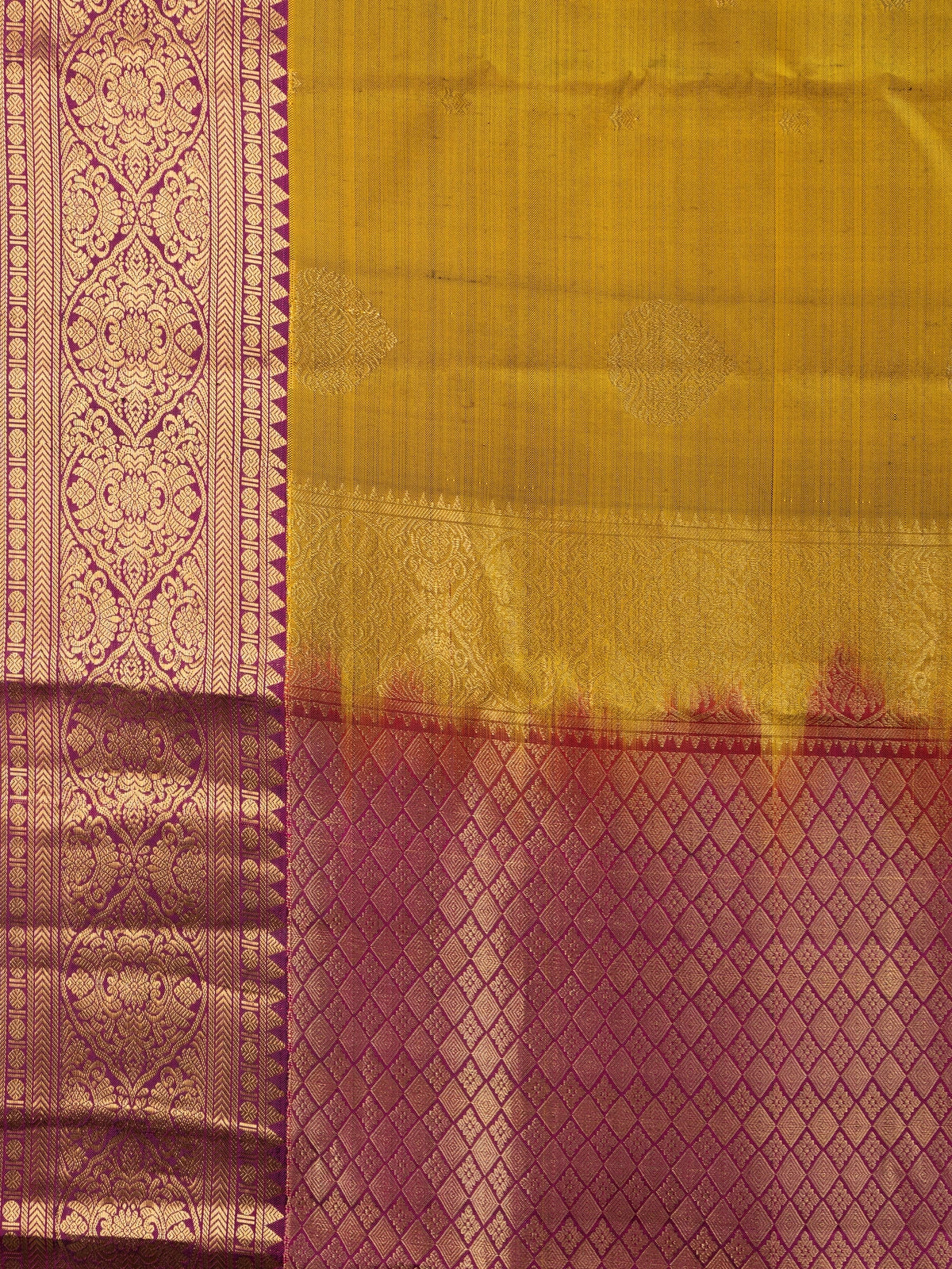 Mehendi green pure Kanchipuram silk saree with magenta contrast border and gold zari pallu