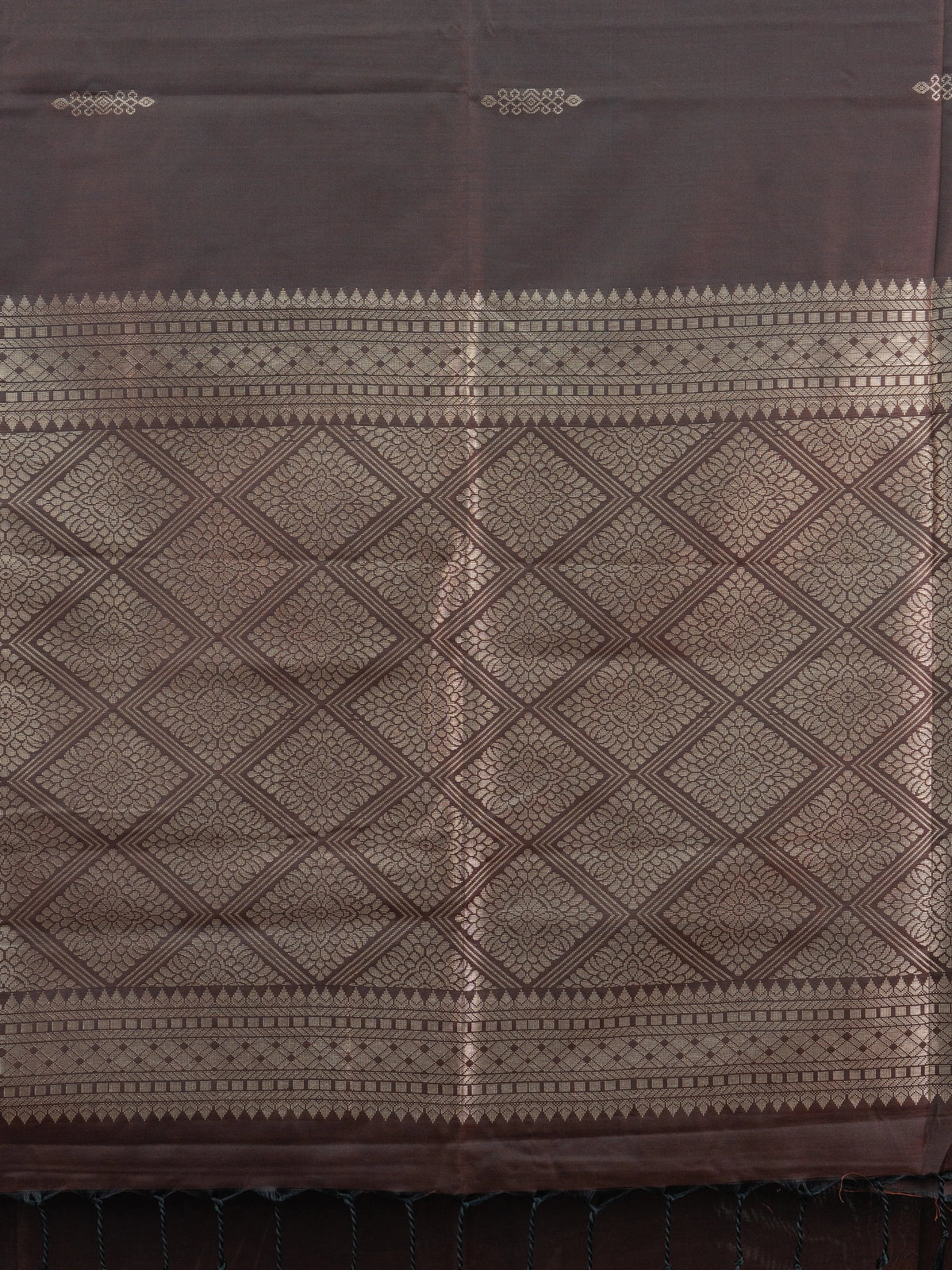 Dark brown Kanchipuram Fancy Silk saree with dusty rose contrast zari border and diamond-lattice zari pallu