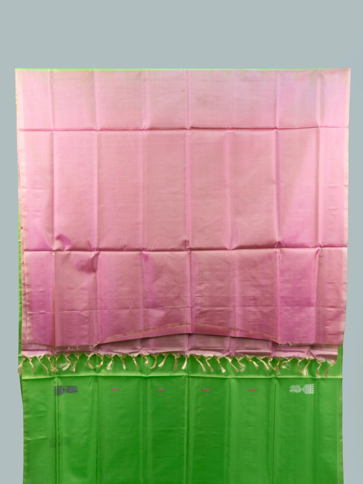 Parrot green Banana silk saree with contrast rose pink pallu and woven buttas