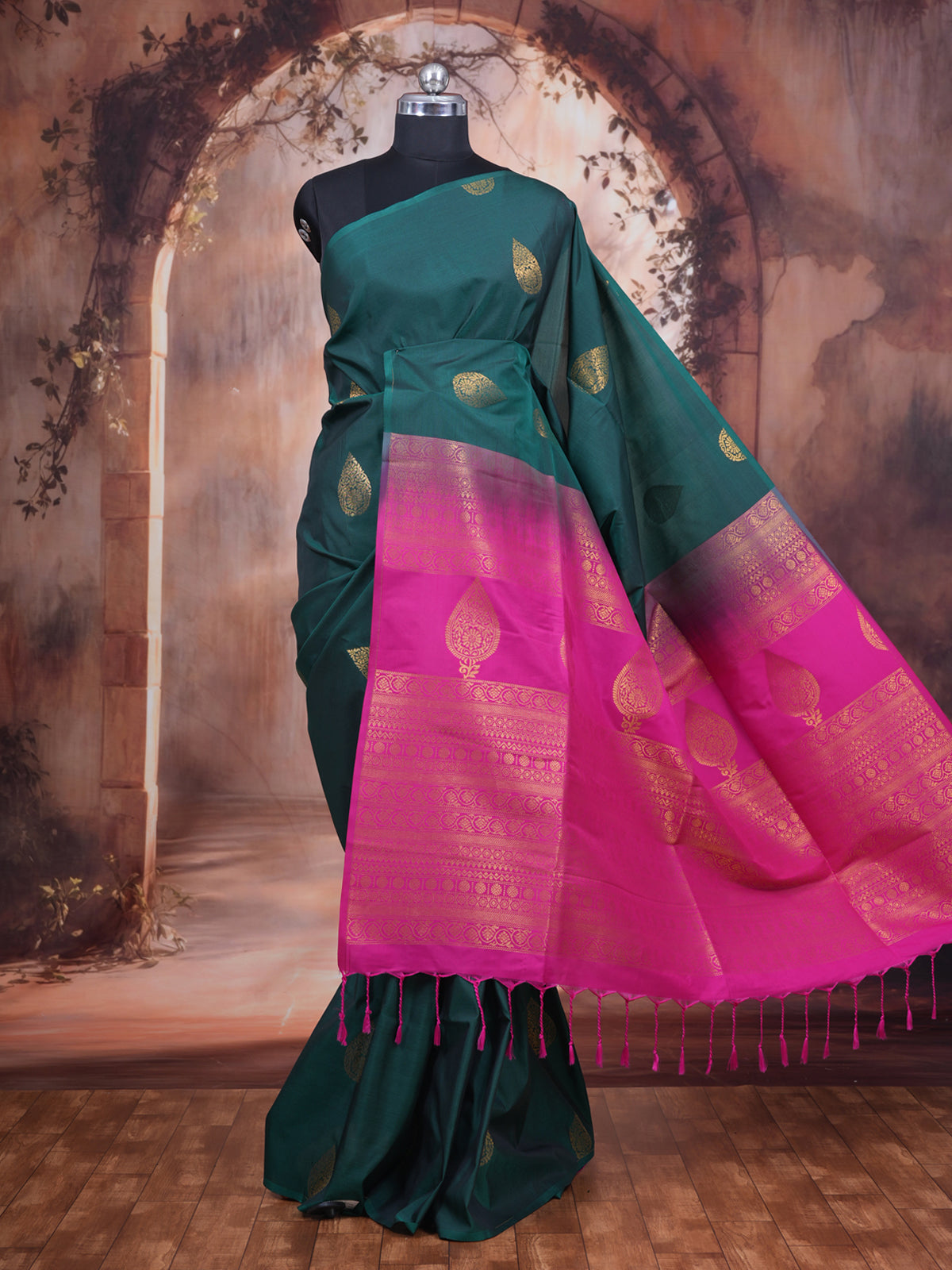 Bottle Green with Magenta Pink - Kanchipuram Semi Silk Saree