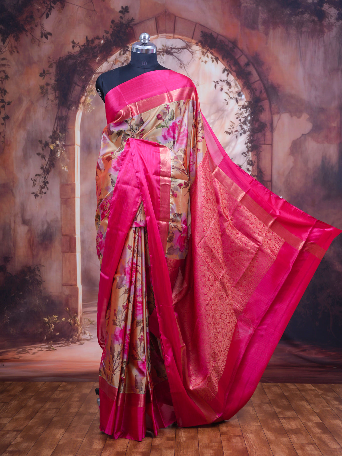 Magenta Pink and Gold Kanchipuram Fancy Silk Saree