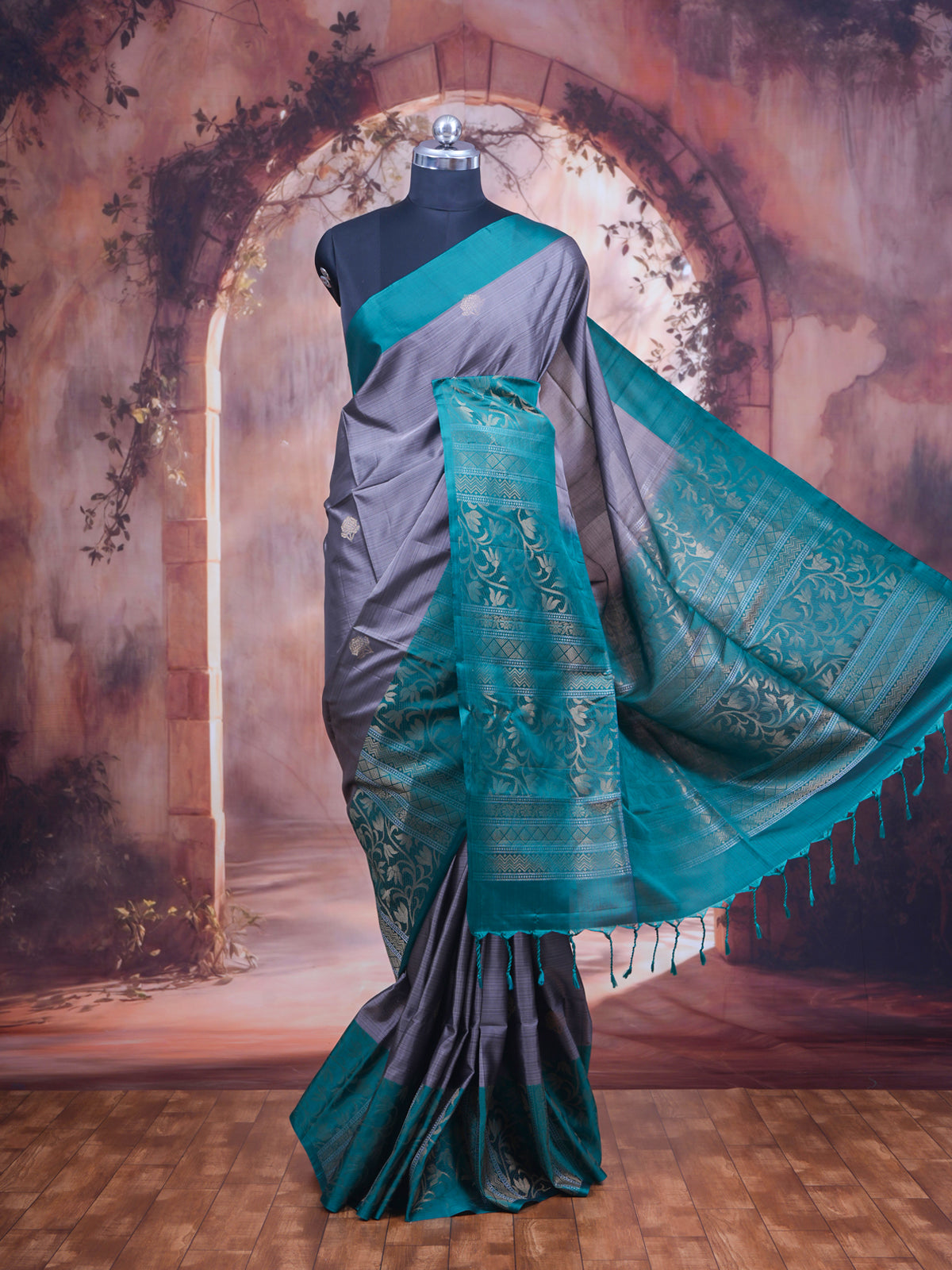 Grey and Rama Green Pure Soft Silk Saree