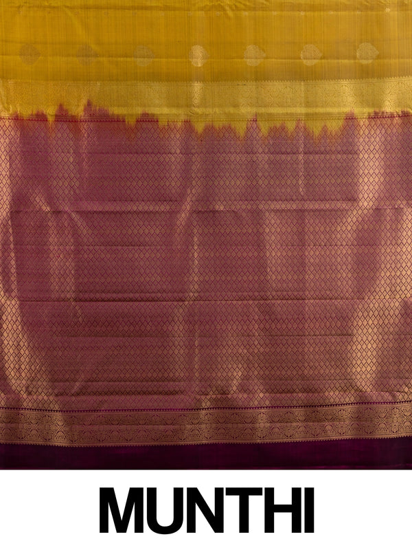 Mehendi green pure Kanchipuram silk saree with magenta contrast border and gold zari pallu